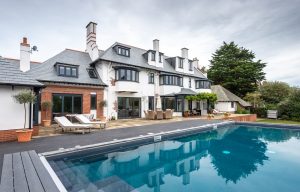 Second Avenue in Frinton-on-Sea